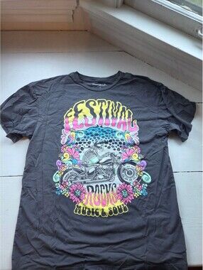 Modern Lux Festival Rocks Music & Soul Graphic T-Shirt S/M